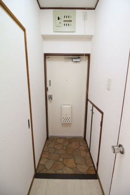 【玄関】 | ロイヤル板宿