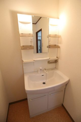 【洗面所】 | ロイヤル板宿