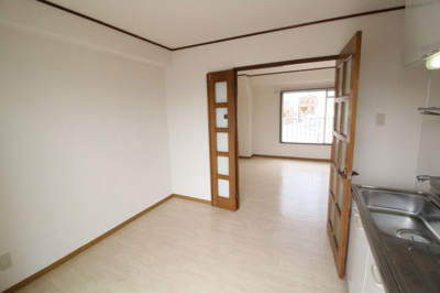 【内装】 | ロイヤル板宿