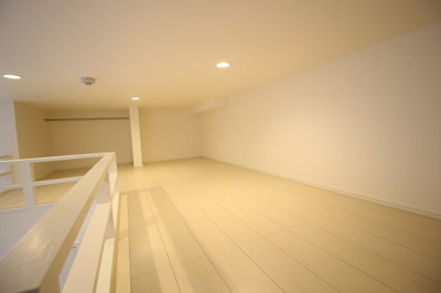 【寝室】 | Impressive Suma