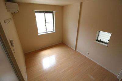 【洋室】 | メゾンベールひじりの杜