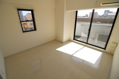 【洋室】 | デコール神戸Ⅱ