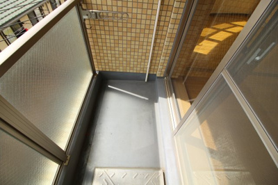 【バルコニー】 | グランアミィー新長田