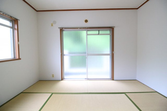 【寝室】