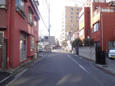 【周辺】 | 平和荘 | 平和荘　物件前