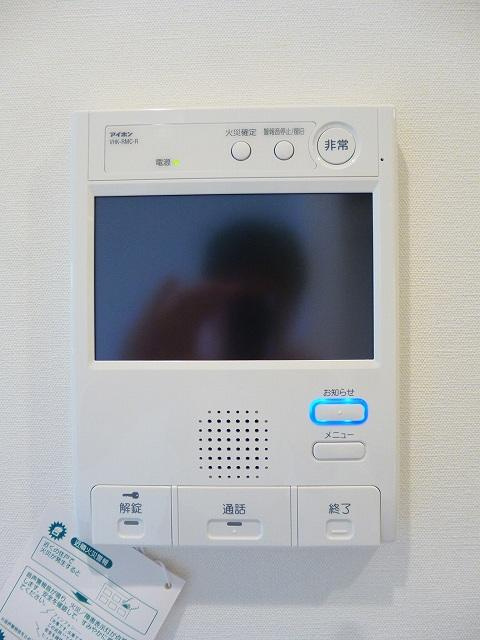 ParkAxis上野・稲荷町の設備|パークアクシス上野・稲荷町のＴＶモニター付インターホンです