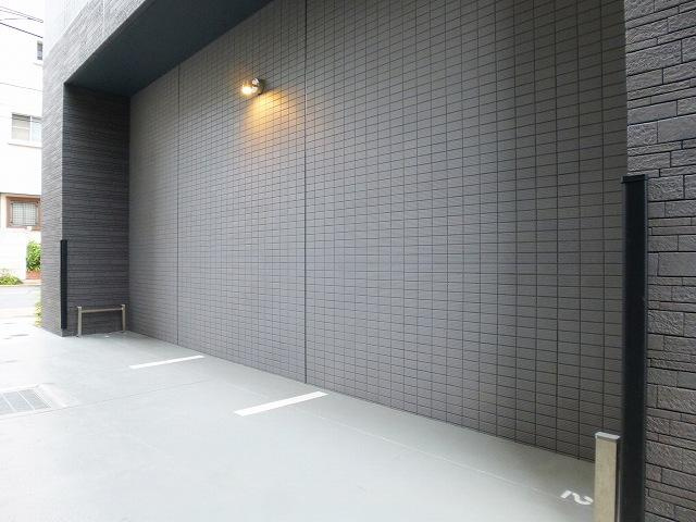 ParkAxis上野・稲荷町の設備|パークアクシス上野・稲荷町のバイク置き場です