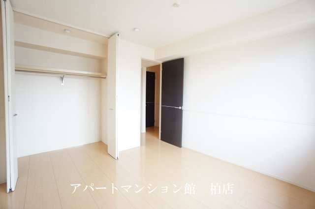 オアシスの寝室