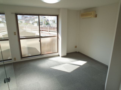 【寝室】 | ハイメゾン岡本