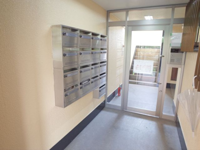 【ロビー】 | ハイメゾン岡本