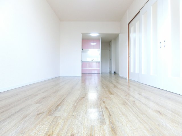 エステートⅤの居間・リビング