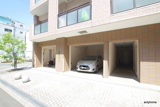 天満泉マンション　仲介手数料無料のエントランス