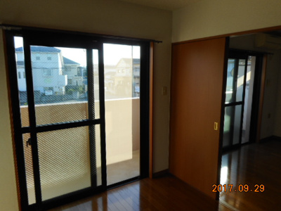 【洋室】 | フレグランス