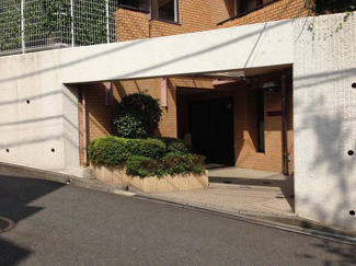 【エントランス】 | 東急田園都市線「藤が丘」駅徒歩10分と好立地！