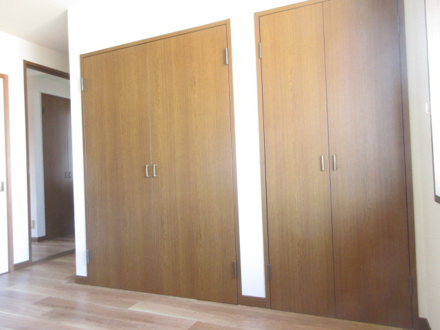 【洋室】 | 朝日メゾネットＢ棟