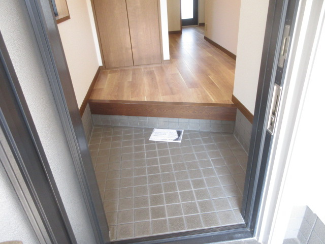 【玄関】 | 朝日メゾネットＢ棟