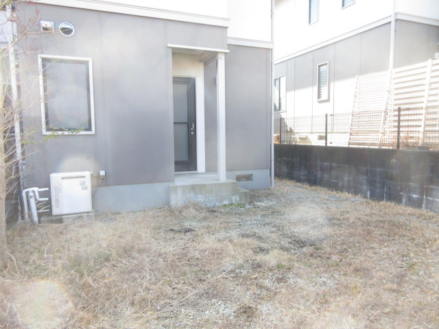 【庭】 | 朝日メゾネットＢ棟