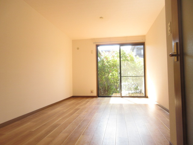 【居間・リビング】 | 朝日メゾネットＢ棟