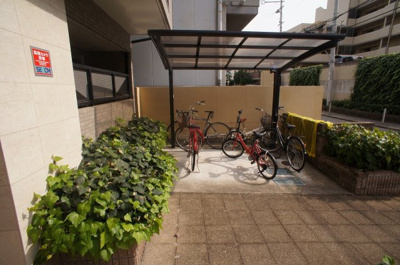 【その他共用部分】 | ルミエール東塚口 | 駐輪場