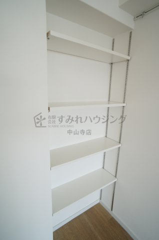 アウフヘーベン東宝塚の収納