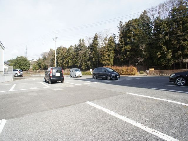 【駐車場】 | ウィステリア府所 | 駐車場1台込みです♪