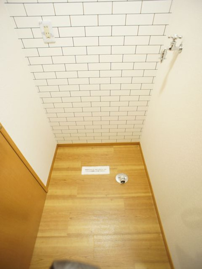 【その他】 | ウィステリア府所 | 脱衣所に洗濯機置き場があります♪