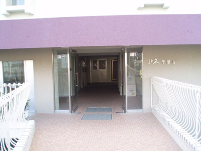 【エントランス】 | ルネ千里山 | エントランス★