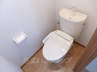 グランディール濱本Ａのトイレ|シャワートイレ