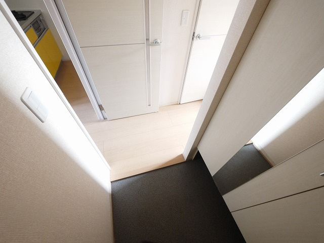 ラ・フロール青垣の玄関