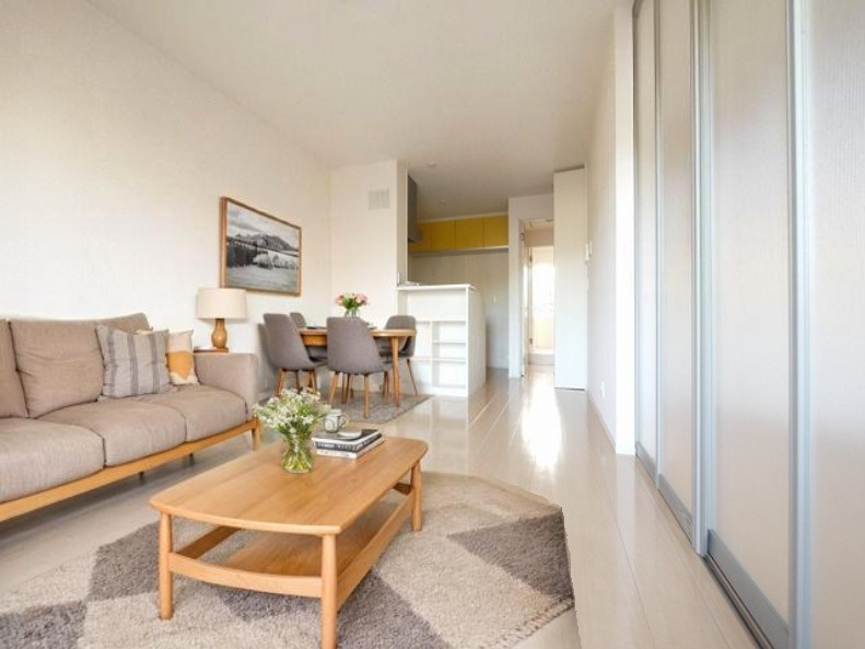 ラ・フロール青垣の居間・リビング|CGで家具等を配置したもので家具等は含まれません