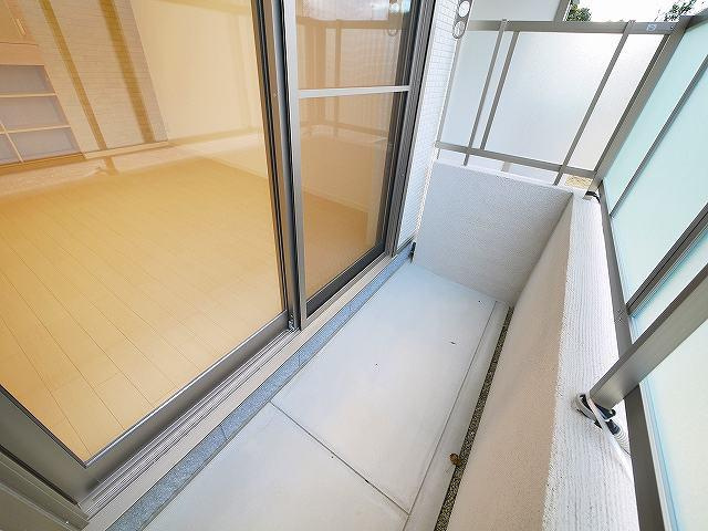グランジュッテのバルコニー|お洗濯にも便利なバルコニー付き