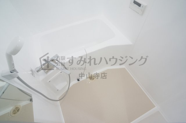 アウフヘーベン東宝塚の浴室