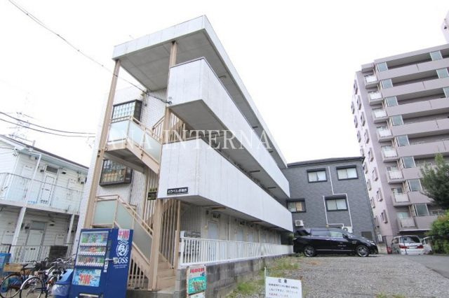 カラベル西葛西の外観