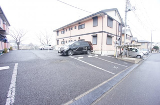 【駐車場】