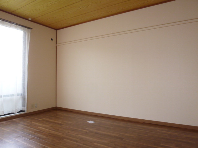 ウィンディア浦田Bの寝室|洋室