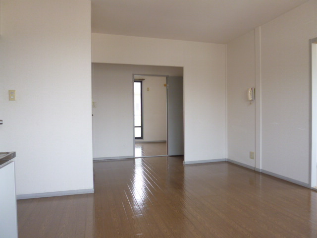 ウィンディア浦田Bの内装