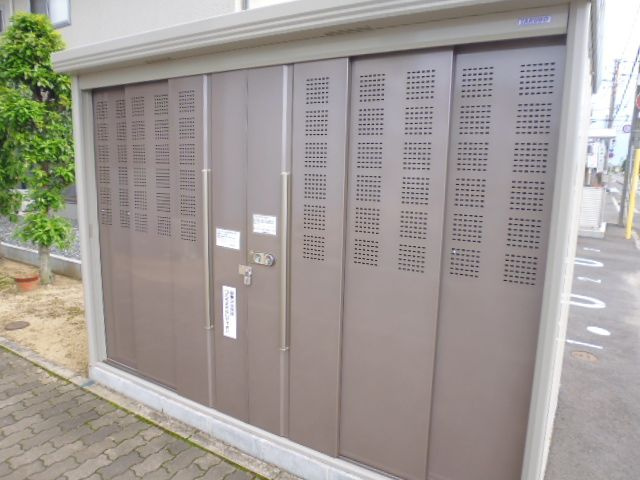 ウィンディア浦田Bのその他共用部分|敷地内専用ゴミステーション