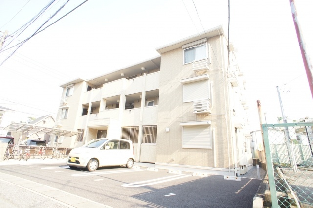 クレシアコート