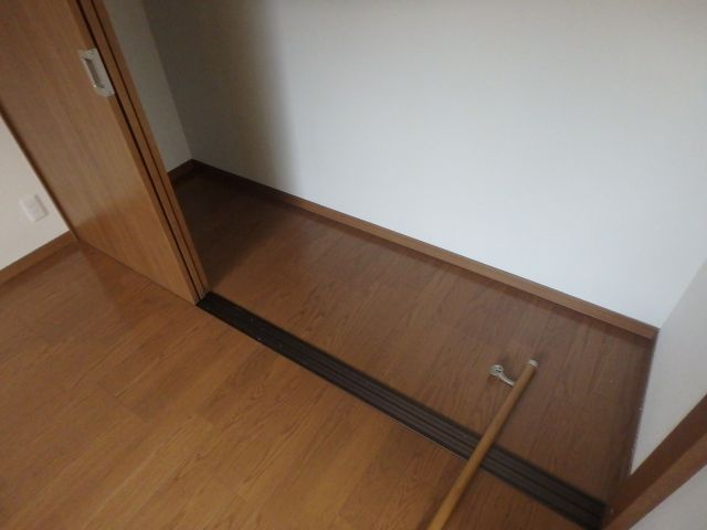 ユニキューブ上小阪の収納