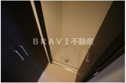エスライズ北堀江　BRAVI不動産の設備|【エスライズ北堀江】洗濯機置き場