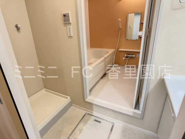 ヴェステン香里の洗面所|洗面脱衣場