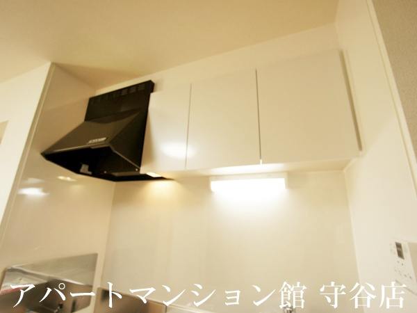 カラーリヴァー　H＆Aのキッチン