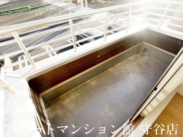 カラーリヴァー　H&Aのバルコニー