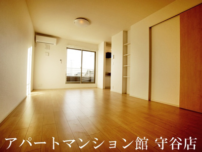 【居間・リビング】 | カラーリヴァー　H&A