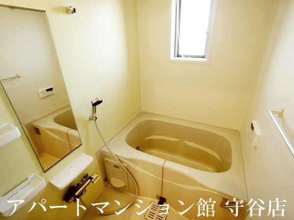 カラーリヴァー　H&Aの浴室