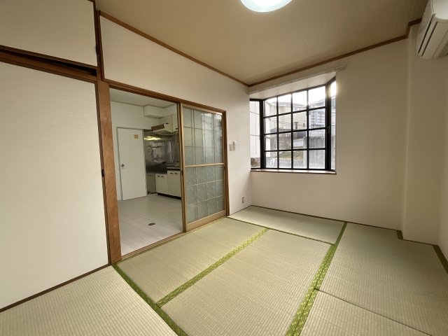 【寝室】 | 三田ハウス