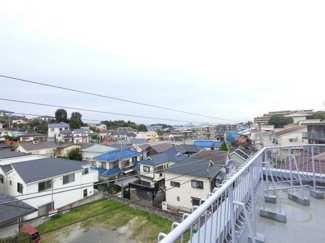 【展望】 | 最上階につきルーフバルコニーからの開放的な眺望となっています。