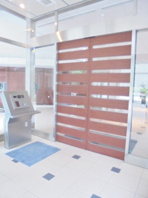 【エントランス】 | パークシティ柏の葉キャンパス一番街E棟 | オートロック機能付き