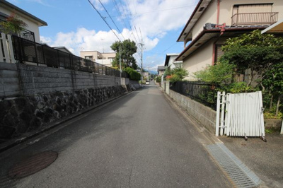 【前面道路含む現地写真】 | 大津市和邇高城192-60　中古戸建