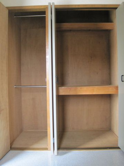 【収納】 | ユニゾン5 | 納戸のクローゼット